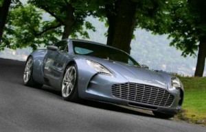 Aston Martin One 77: pura velocidad y exclusividad