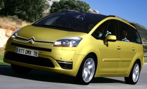 Citroën C4 Grand Picasso 2010: ficha técnica, 9 imágenes y lista de rivales