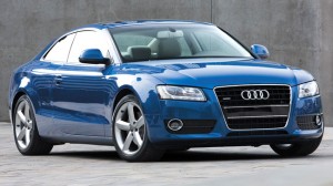 Carro Audi A5 modelo 2011: ficha técnica, 9 imágenes, rivales y precio.