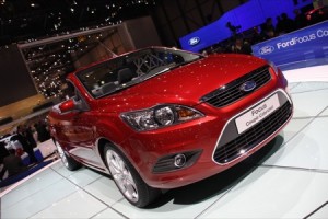 Ford Focus CC: ficha técnica, imágenes y lista de rivales  