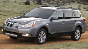 Subaru Outback 2011: ficha técnica, imágenes y lista de rivales