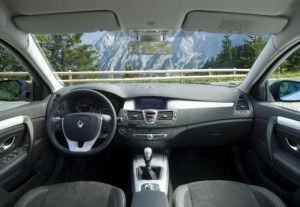 Interior del Renault Laguna III 2011 Interior del Renault Laguna III 2011