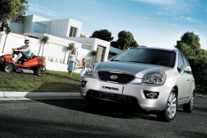 Kia Rondo 2011: imágenes y ficha técnica