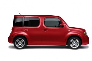 Nissan Cube 2011: ficha técnica, imágenes y lista de rivales