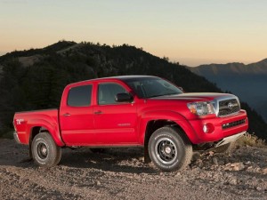 Toyota Tacoma 2011: ficha técnica, Imágenes y lista de rivales