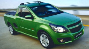 Chevrolet Montana 2011: ficha técnica, imágenes y lista de rivales
