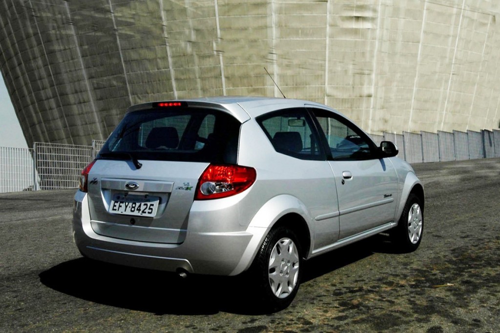 Ford Ka 2011 Entre su equipamiento de serie incluye aire acondicionado 