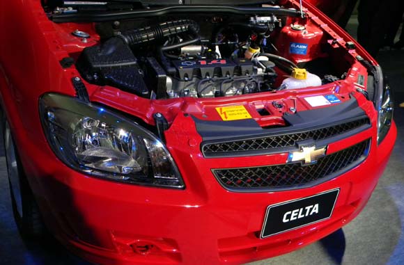 Chevrolet Celta 2011: Tiene un motor 1.4 litros de ocho válvulas que 