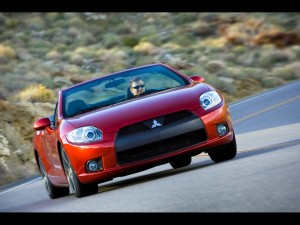 Mitsubishi Eclipse Spyder 2011: ficha técnica, imágenes y lista de rivales