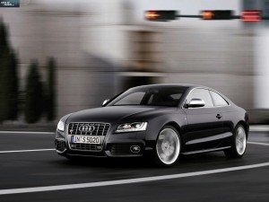 Top 10 Wallpapers de Carro - Semana 105, 2011