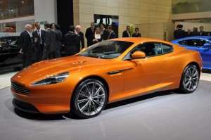 Aston Martin Virage 2011: ficha técnica, imágenes y lista de rivales