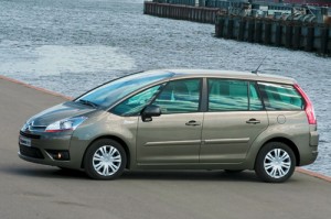 Citroën C4 Grand Picasso 2011: ficha técnica, imágenes y lista de rivales