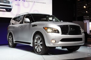 Infiniti QX56 modelo 2011: precio, ficha técnica, imágenes y lista de rivales