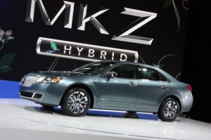 Lincoln MKZ  Hybrid 2011: precio, ficha técnica, imágenes y lista de rivales