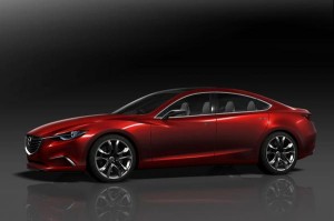 Mazda Takeri Concept: Este modelo ha sido diseñado para ofrecer un vigoroso performance y una confortable calidad de marcha, aspectos que deberían describir al próximo Mazda6. También en este prototipo, el lenguaje 'KODO' redunda en esa imagen más elegante, musculosa y deportiva que Mazda quiere imprimir a los nuevos carros que desarrolle de aquí en adelante. Mazda Takeri Concept: Este modelo ha sido diseñado para ofrecer un vigoroso performance y una confortable calidad de marcha, aspectos que deberían describir al próximo Mazda6. También en este prototipo, el lenguaje 'KODO' redunda en esa imagen más elegante, musculosa y deportiva que Mazda quiere imprimir a los nuevos carros que desarrolle de aquí en adelante.