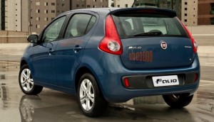 Fiat Palio 2012: Este nuevo Fiat Palio, que fue desarrollado en Italia y Brasil, cuenta con mayor longitud (3874mm), anchura (1449mm), altura (1504mm) y distancia entre ejes (2418.3mm), que el modelo 2011. Estas nuevas medidas son un beneficio para los ocupantes, que pasan a disponer de más espacio interno y también de más confort.