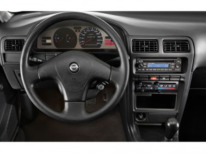 Interior del  Nissan Tsuru 2012