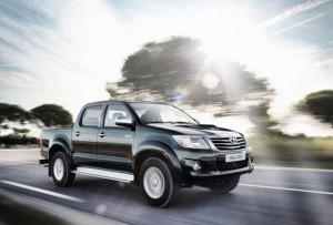 Toyota Hilux 2012: precio, ficha técnica, imágenes y lista de rivales