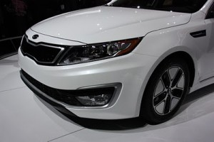 Kia Optima Hybrid 2012: El Optima Hybrid ha batido recientemente el record  de bajo consumo, homologado por el Instituto Guinness de los récords Mundiales