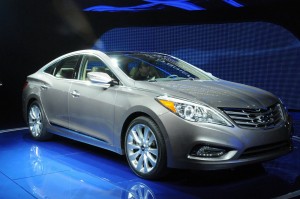Hyundai Azera 2012: precio, ficha técnica, imágenes y lista de rivales