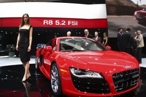 Audi R8 2012 (precio, imágenes y datos)