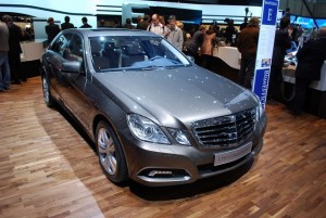 Mercedes Benz Clase E Sedán 2012: precio, ficha técnica, imágenes y lista de rivales