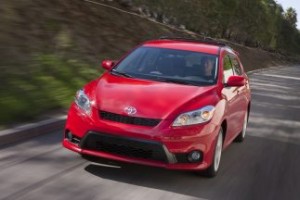 Toyota Matrix 2012: precio, ficha técnica, imágenes y lista de rivales