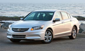 Honda Accord Sedán 2012: precio, ficha técnica, imágenes y lista de rivales