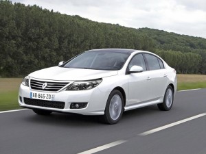 Renault Safrane 2012: precio, ficha técnica, imágenes y lista de rivales