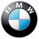 BMW: BMW (Bayerische Motoren Werke, «Fábricas bávaras de motores») es una de las tradicionales marcas de carros de lujo y motocicletas procedentes de Alemania. Con sede en Múnich, el grupo también es propietario de MINI y Rolls-Royce. Esta marca que también es reconocida por logo de la hélice blanquiazul, es especialista en desarrollar automóviles lujosos con énfasis en la diversión al conducir. BMW es el líder mundial de ventas dentro de los fabricantes de gama alta.