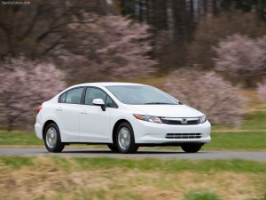 Según Consumer Reports  los carros ecológicos no valen la pena