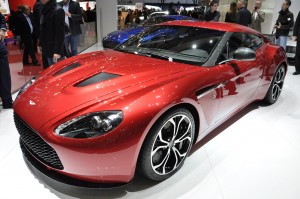 Aston Martin V12 Zagato: solo para 150 afortunados que puedan pagarlo