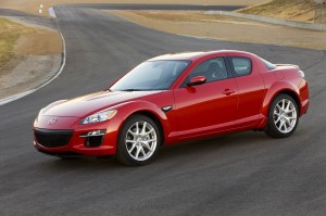 Mazda RX-8 2012: ficha técnica, imágenes y rivales
