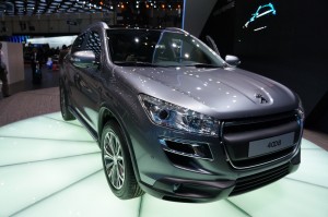 Peugeot 4008 modelo 2012: un Crossover con genes japoneses