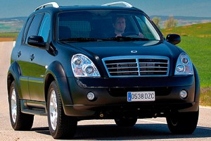 SsangYong Rexton II 2012: ficha técnica, imágenes y lista de rivales