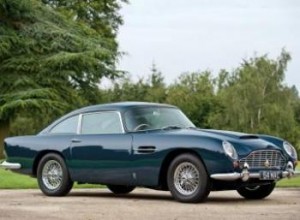 Un Aston Martin de Paul McCartney fue subastado por 496.000 dólares