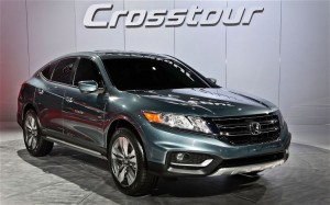 Honda Accord Crosstour 2013: moderno y juvenil