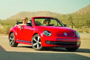Volkswagen Beetle Convertible: muy original y sensacional