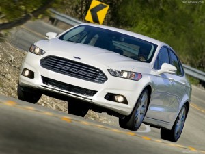 Ford Fusion 2013: tecnología, buen diseño y mucha seguridad