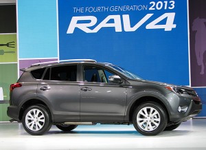 Toyota RAV4 2013: nueva generación y renovado diseño