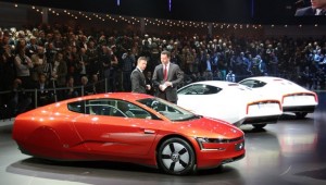 Salón de Ginebra 2013: Volkswagen XL1, solo consume 0,9litros/100kms