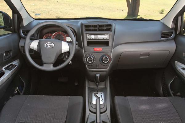 Toyota Avanza 2013: mucha capacidad y generoso espacio interior | Lista