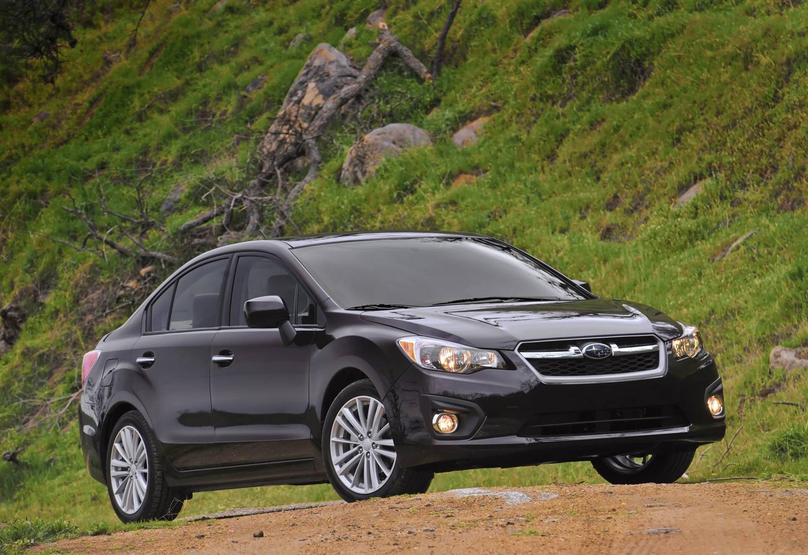 Subaru Impreza Sedán 2013 cómodo, elegante y confiable