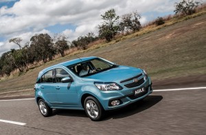 Chevrolet Agile 2014: renovado y más seguro.