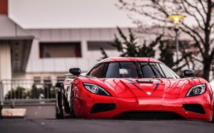 Imágenes de autos rápidos.