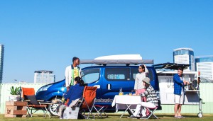Nissan Ultimate Smart BBQ Vehicle, un carro con asadero propio y con sistema karaoke.