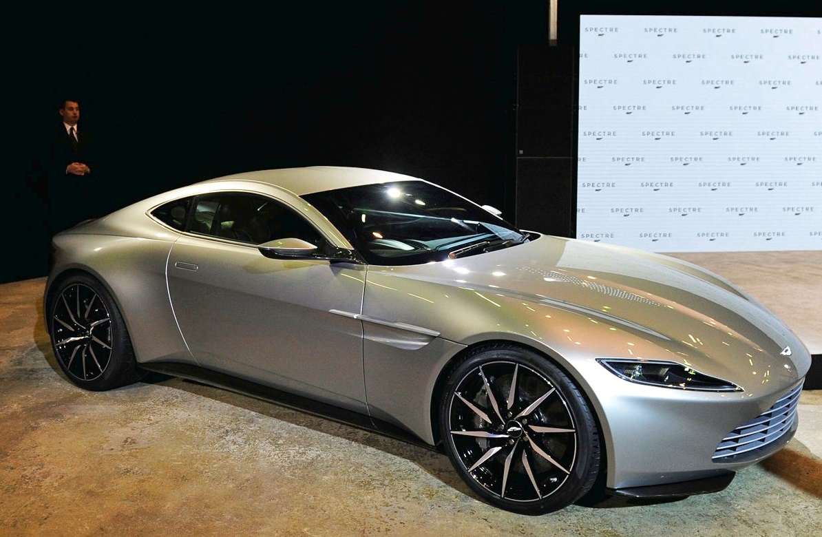 2015 Aston Martin DB9 GT Bond Edition