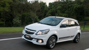 Chevrolet Agile 2015: apariencia, tecnología y seguridad.