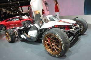 Salón del Automóvil de Frankfurt 2015: Honda Project 2&4, una motoGP con cuatro ruedas.