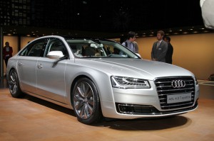 Audi A8 Sedán 2015: lujo, tecnología, estilo y elegancia.